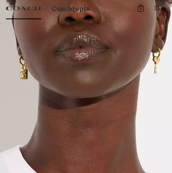 $115 COACH Authentic Quilted Padlock Key Mismatch Gold Hoop Earrings - Picture 5 of 5